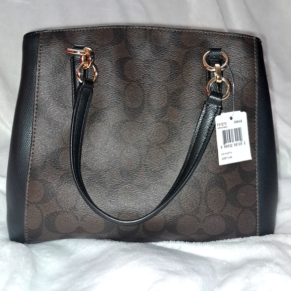 Coach Classic Signature Bag - Picture 2 of 10